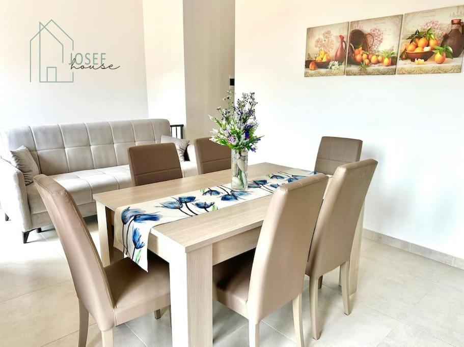 Josef House Apartment Graniti ภายนอก รูปภาพ
